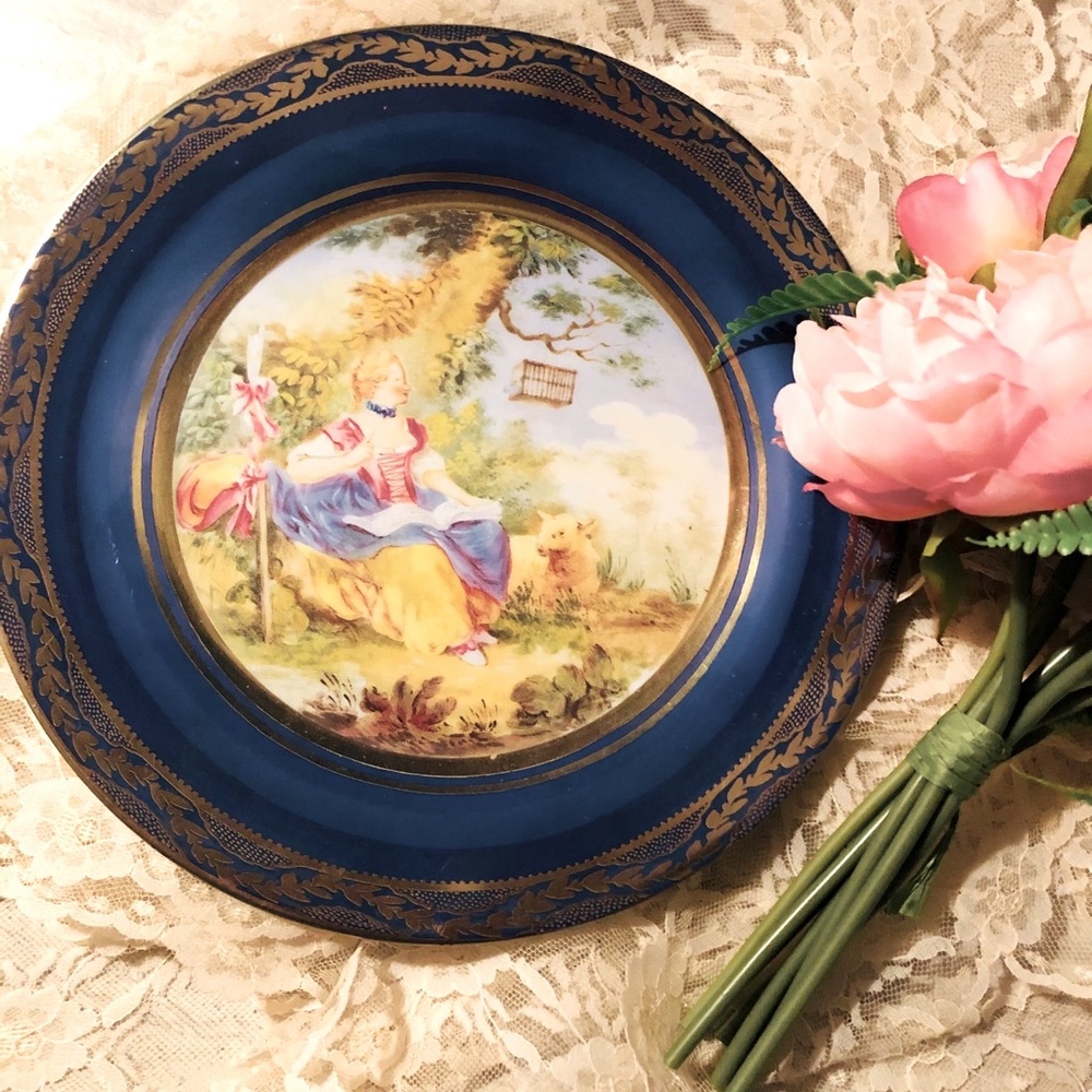 Vintage Tin Decorative Plate
